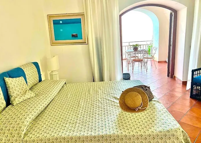 Les Paons - * Positano